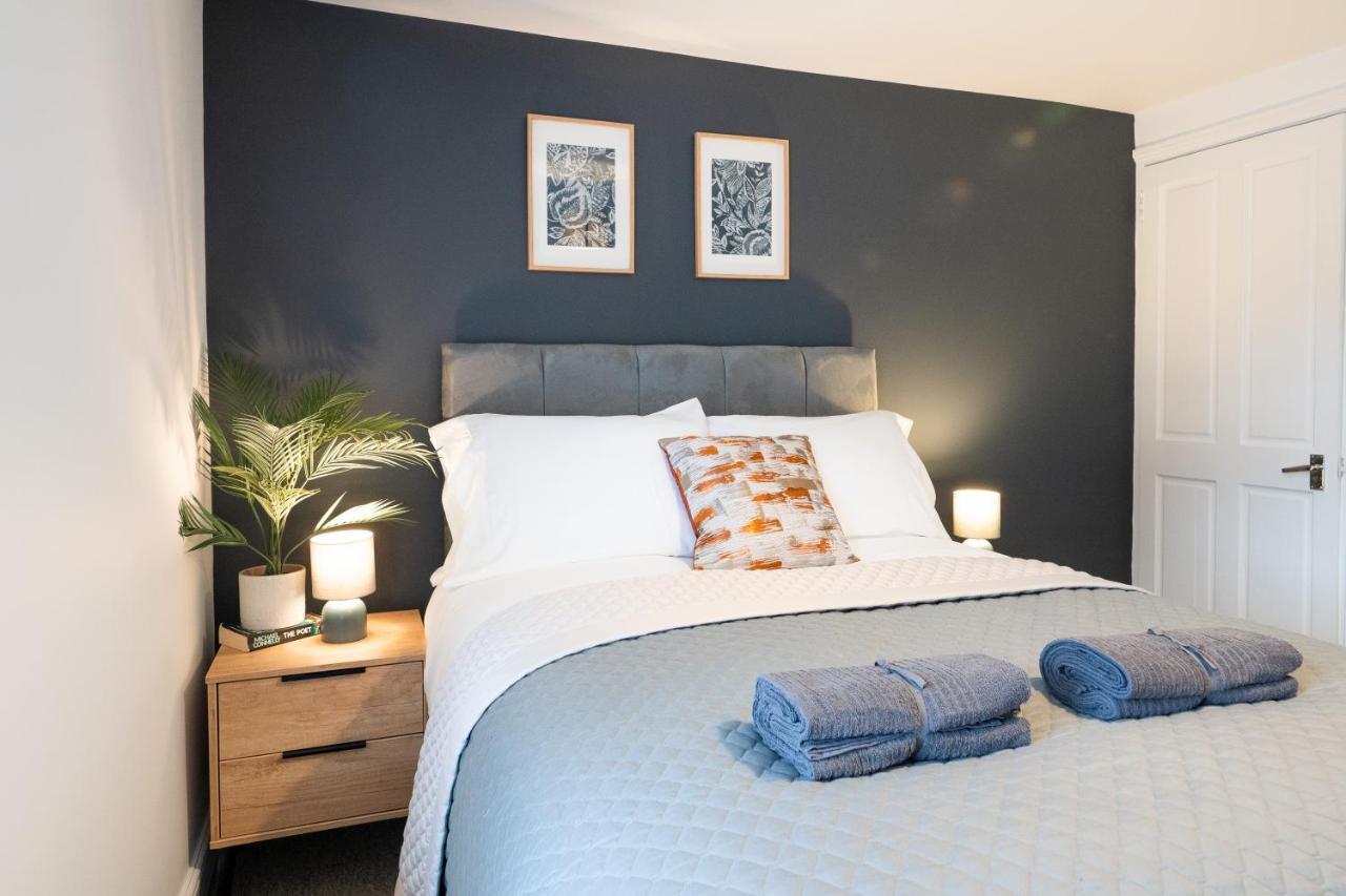 Stunning 2-Bedroom Home In City Centre With Wi-Fi! Royal Tunbridge Wells Esterno foto