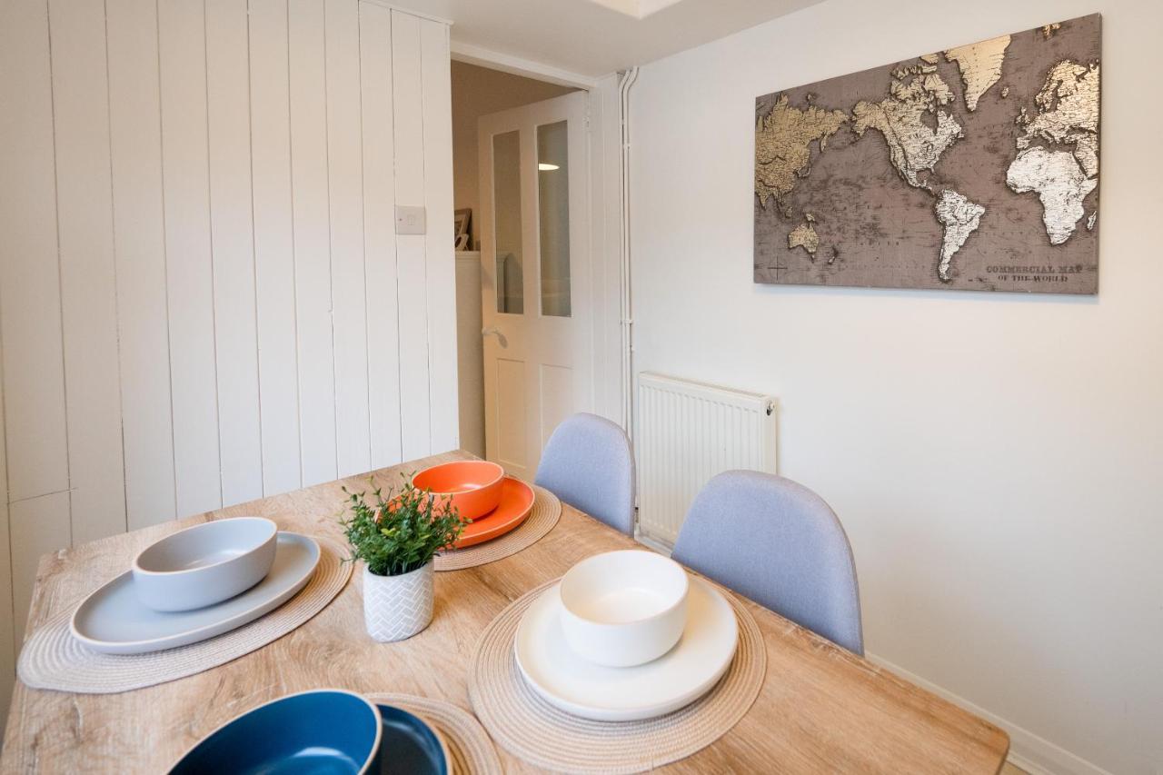 Stunning 2-Bedroom Home In City Centre With Wi-Fi! Royal Tunbridge Wells Esterno foto