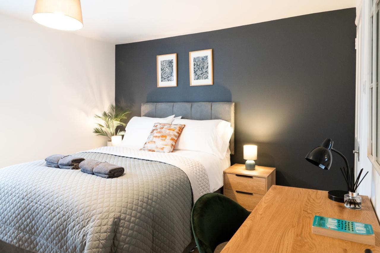 Stunning 2-Bedroom Home In City Centre With Wi-Fi! Royal Tunbridge Wells Esterno foto